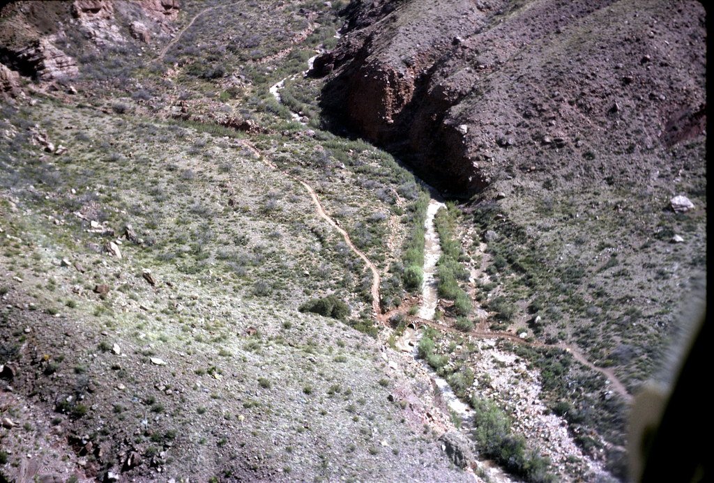 Large diameter pipeline in a trench